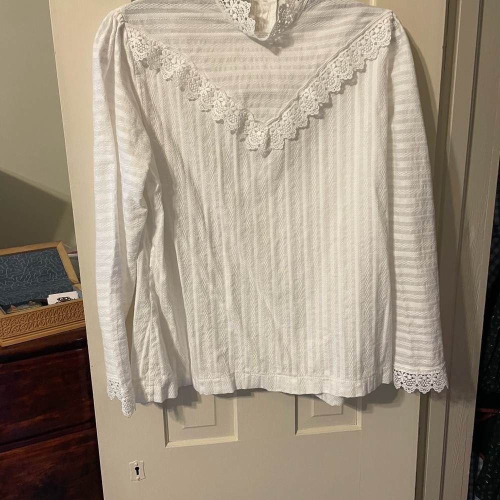 Premier Victorian Ivory Long Sleeved Blouse Large Lace